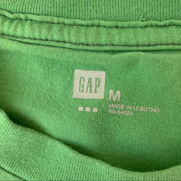 GAP It’s My Birthday Buy Me A Beer T-Shirt Medium - Picture 5 of 8